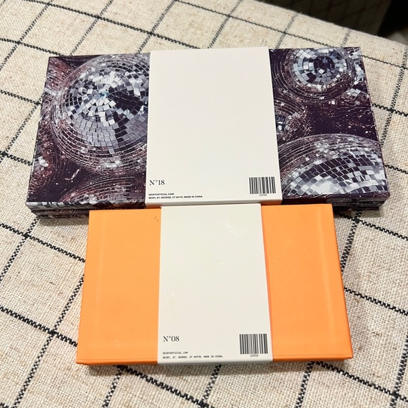 Lot of 2 Seint Palettes; Mirrorball 18 and Valencia 8; NEW - Picture 2 of 7